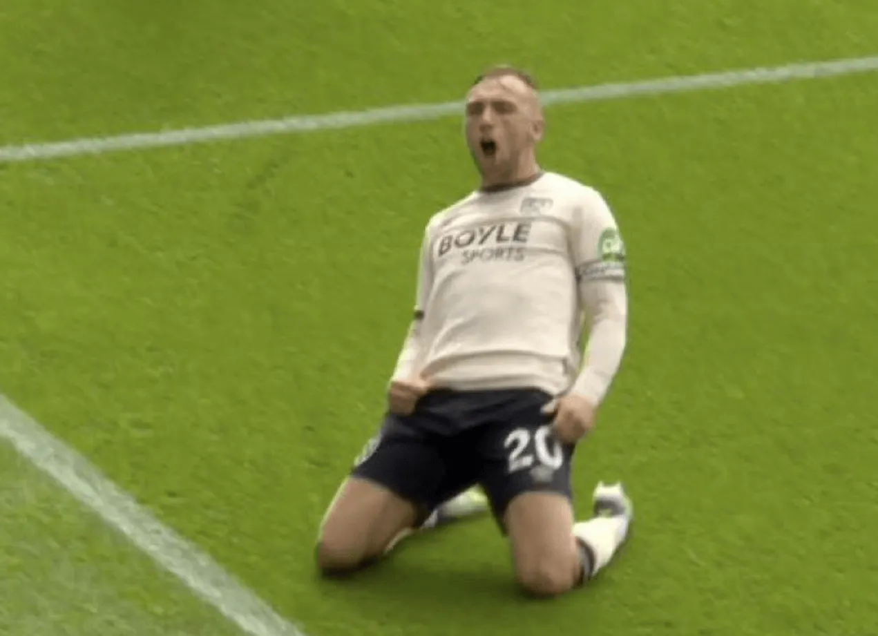 买马挣钱网站app-西汉姆联3-0森林迎赛季首胜，鲍文破门，威尔逊处子球