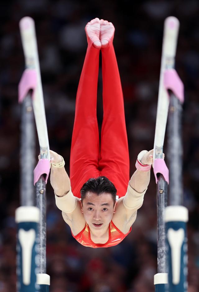 买马挣钱网站app-“双杠奇才”断崖式领先，邹敬园巴黎成功卫冕