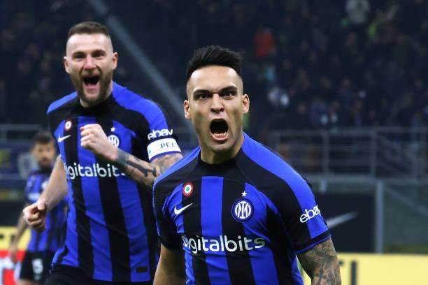 买马挣钱网站app-大腿级劳塔罗！“喜剧人”回到国米变正剧男主