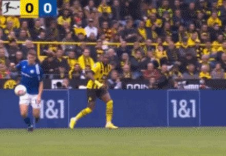 买马挣钱网站app-【德甲】罗伊斯伤退 穆科科破门 多特德比胜沙尔克