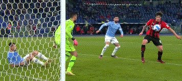 买马挣钱网站app-【意甲】吉鲁追平 伊布助攻绝杀 AC米兰逆转拉齐奥