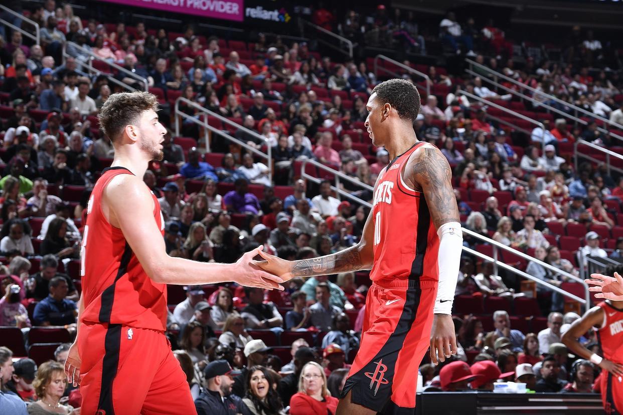 火箭替补席变脸！射手升任首发，中锋又被雪藏，2阵火力降至冰点